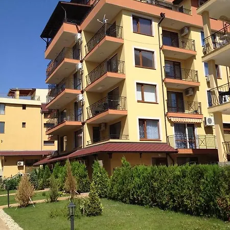 Siana 3 Suits Apartment Apartamento Sveti Vlas